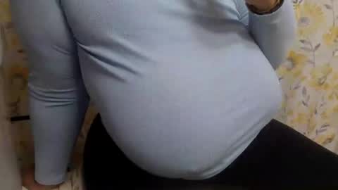 Friskybabexo  online show from July 21, 2026, 7:49 pm