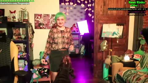   Jaywise Frogfoot  online show from May 19, 2026, 7:31 pm