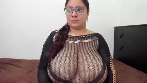 Lucy online show from December 1, 2025, 7:08 pm