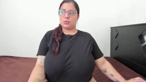 Snapshot of fromheaven_ chatting on February 20, 2026, 7:25 pm Lucy online show from February 20, 2026, 7:25 pm