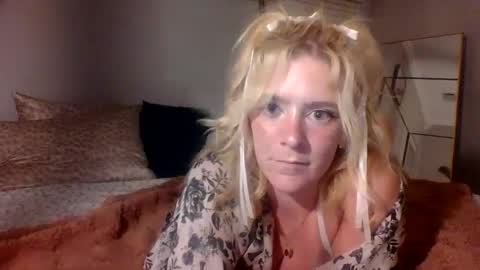 frommarywithlove online show from September 18, 2025, 7:10 am