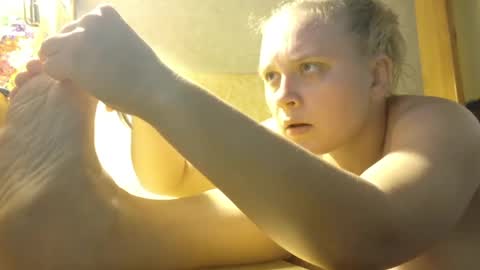 Snapshot of frumcake chatting on May 25, 2026, 3:07 pm FrumCake online show from May 25, 2026, 3:07 pm