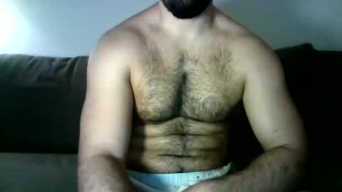 frvench online show from November 4, 2025, 7:46 pm