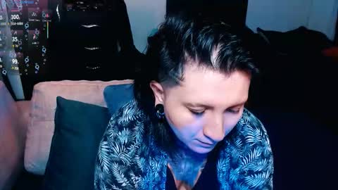          HEHIM  online show from September 18, 2025, 6:10 pm