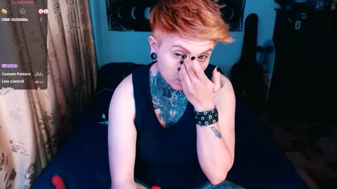          HEHIM  online show from October 30, 2025, 9:37 pm