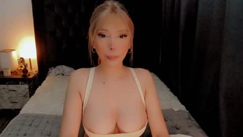 fu_jiaya online show from April 16, 2026, 7:58 pm