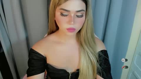 R A I N M O R A L E S  G M A I L . C O M online show from March 26, 2026, 9:20 pm