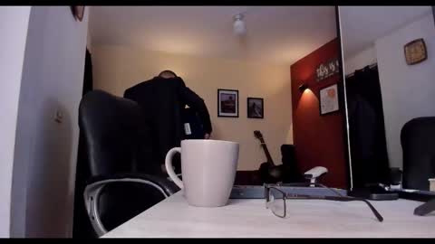 SERGIO THE SEX LAWYER online show from March 5, 2026, 2:51 am