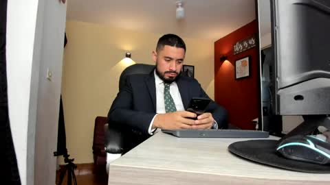 SERGIO THE SEX LAWYER online show from May 17, 2026, 3:26 am