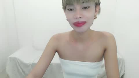 fuckingsexy143 online show from September 24, 2025, 2:04 am