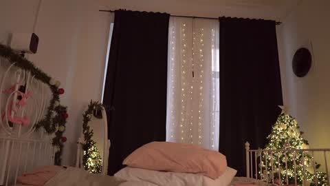 Eva         all my links   online show from January 11, 2025, 12:18 pm