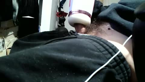 fuckmeallday1975 online show from February 8, 2026, 10:46 pm