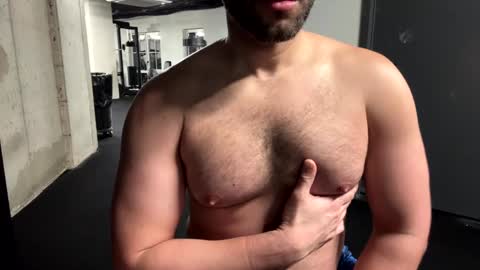Muscle Bear Jock in Training online show from December 16, 2024, 8:20 am