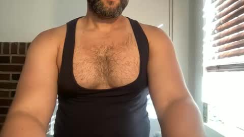 Muscle Bear Jock in Training online show from April 11, 2026, 12:42 pm