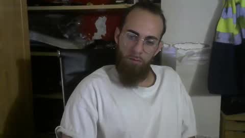 Snapshot of fuerte440 chatting on October 30, 2025, 2:40 pm fuerte440 online show from October 30, 2025, 2:40 pm