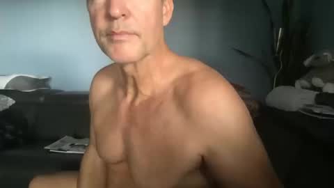 Gregorio online show from October 15, 2025, 9:48 pm