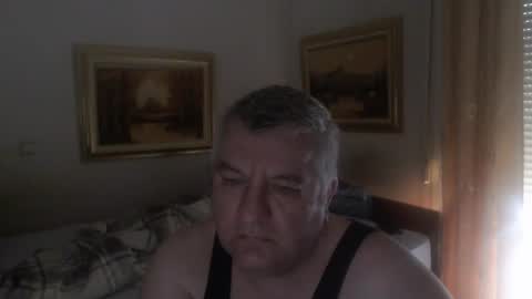 fukingcrazy online show from April 13, 2026, 7:47 am