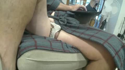 fullballbag online show from April 7, 2026, 11:26 pm