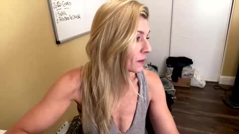 Fun Charlie online show from May 14, 2026, 8:48 pm