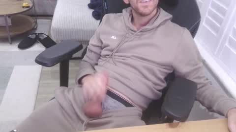 funkybits online show from November 14, 2025, 8:40 pm