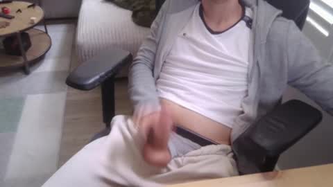 funkybits online show from April 16, 2026, 1:12 pm