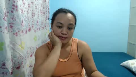 Snapshot of funluvnpinay4u chatting on May 10, 2026, 2:11 pm MAE online show from May 10, 2026, 2:11 pm