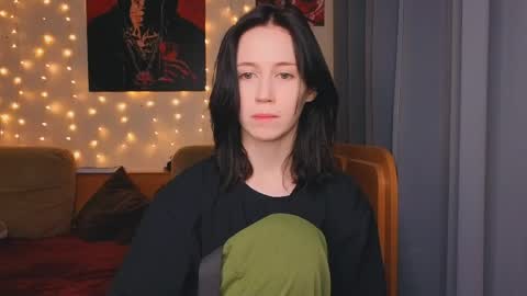 Eva online show from April 11, 2026, 5:28 pm