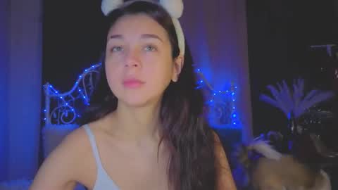 Tiffany online show from November 28, 2025, 2:25 am