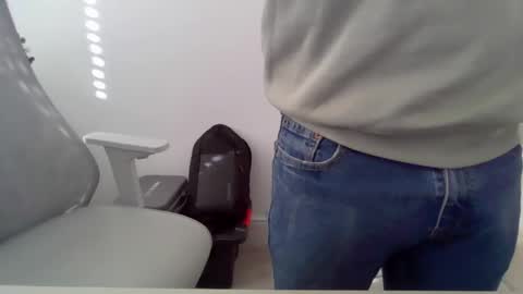 funsillysausage online show from October 22, 2025, 9:53 am
