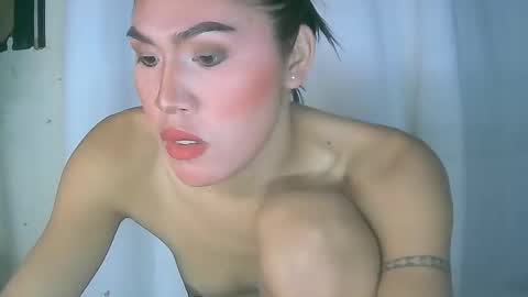 LIL LEE online show from March 4, 2025, 1:55 am