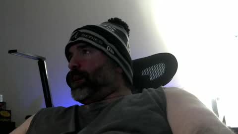 Snapshot of fuzz69_ chatting on November 22, 2025, 11:31 am fuzz69_ online show from November 22, 2025, 11:31 am