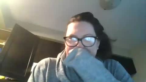 Snapshot of fuzzypeaches87 chatting on December 15, 2025, 6:56 pm fuzzypeaches87 online show from December 15, 2025, 6:56 pm