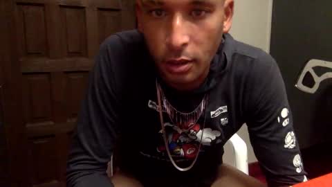 fvvkboyy online show from June 11, 2026, 12:43 am