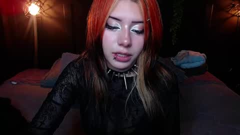 FIRE AND FOX online show from April 21, 2026, 7:28 pm