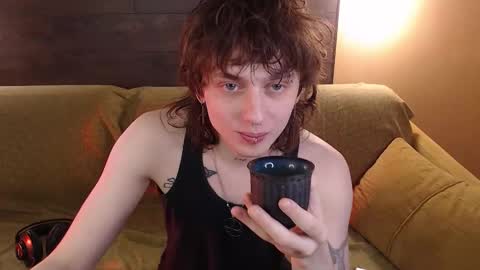 Snapshot of g1vememoney chatting on January 17, 2026, 2:05 am Ian online show from January 17, 2026, 2:05 am