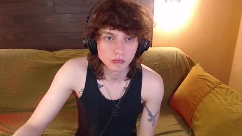 Snapshot of g1vememoney chatting on February 24, 2026, 4:43 am Ian online show from February 24, 2026, 4:43 am