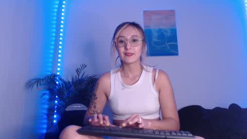 Gabriela online show from January 15, 2025, 12:30 am