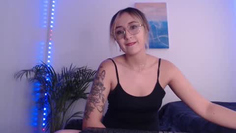 Gabriela online show from March 7, 2025, 12:12 pm