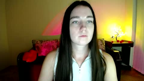 Snapshot of gabby_di chatting on July 3, 2026, 9:21 pm Jaklin online show from July 3, 2026, 9:21 pm