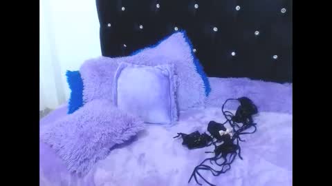 Snapshot of gabi_jhons_23 chatting on November 5, 2025, 10:15 am gabi_jhons_23 online show from November 5, 2025, 10:15 am