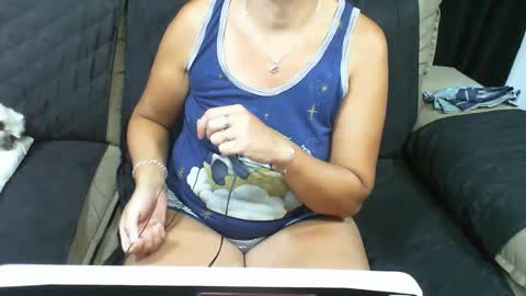 gaby  layla online show from March 7, 2025, 12:37 am