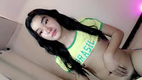 Snapshot of gabrielawantsyou chatting on March 6, 2025, 5:35 am GABBY online show from March 6, 2025, 5:35 am