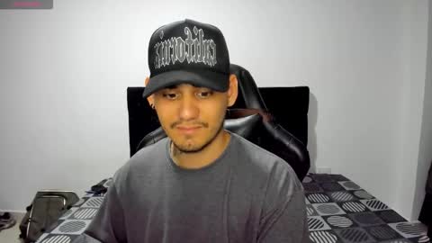 Snapshot of gabrieljr99 chatting on September 26, 2025, 5:11 am Gabe online show from September 26, 2025, 5:11 am