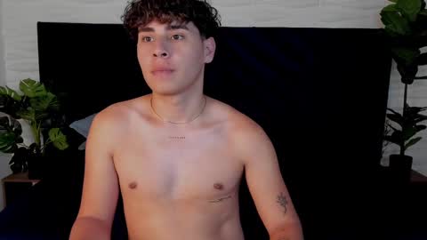 Snapshot of gabriell_ramirez_ chatting on February 11, 2025, 9:53 am gabriell_ramirez_ online show from February 11, 2025, 9:53 am