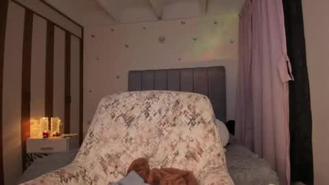 Gaby online show from December 23, 2025, 12:19 am