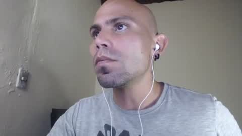 Gabriel online show from April 17, 2026, 5:21 am