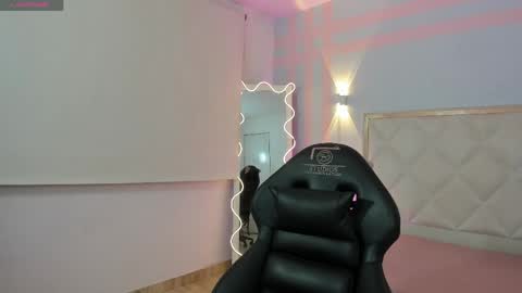 Gaby online show from May 6, 2026, 3:35 am