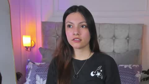 GabyEvans online show from March 9, 2026, 12:20 pm