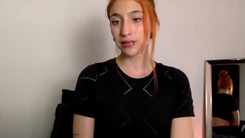 Snapshot of gabykovalenko chatting on September 24, 2025, 2:48 am Gaby online show from September 24, 2025, 2:48 am