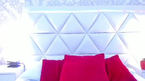 gabymoreau online show from June 24, 2026, 4:50 pm